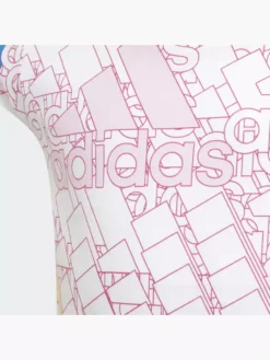 Adidas Essentials Brand Love Print T-Shirt -Ausgewählte Modegeschäfte 8012 HM4526 P2